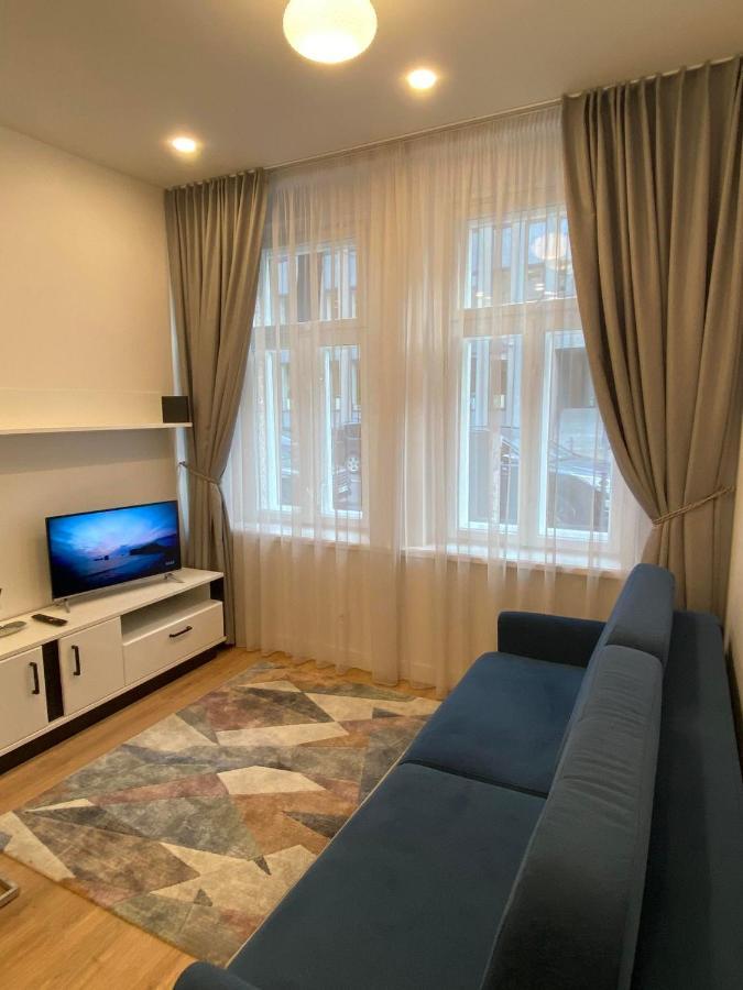 Moder Chic Apartment In Center-Prime Rentals Kaunas Exterior photo